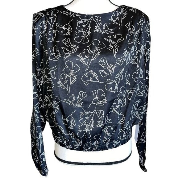 ASTR The Label Black Long-Sleeve Floral Print Top Back Keyhole & Elastic Hem XL - Picture 1 of 14